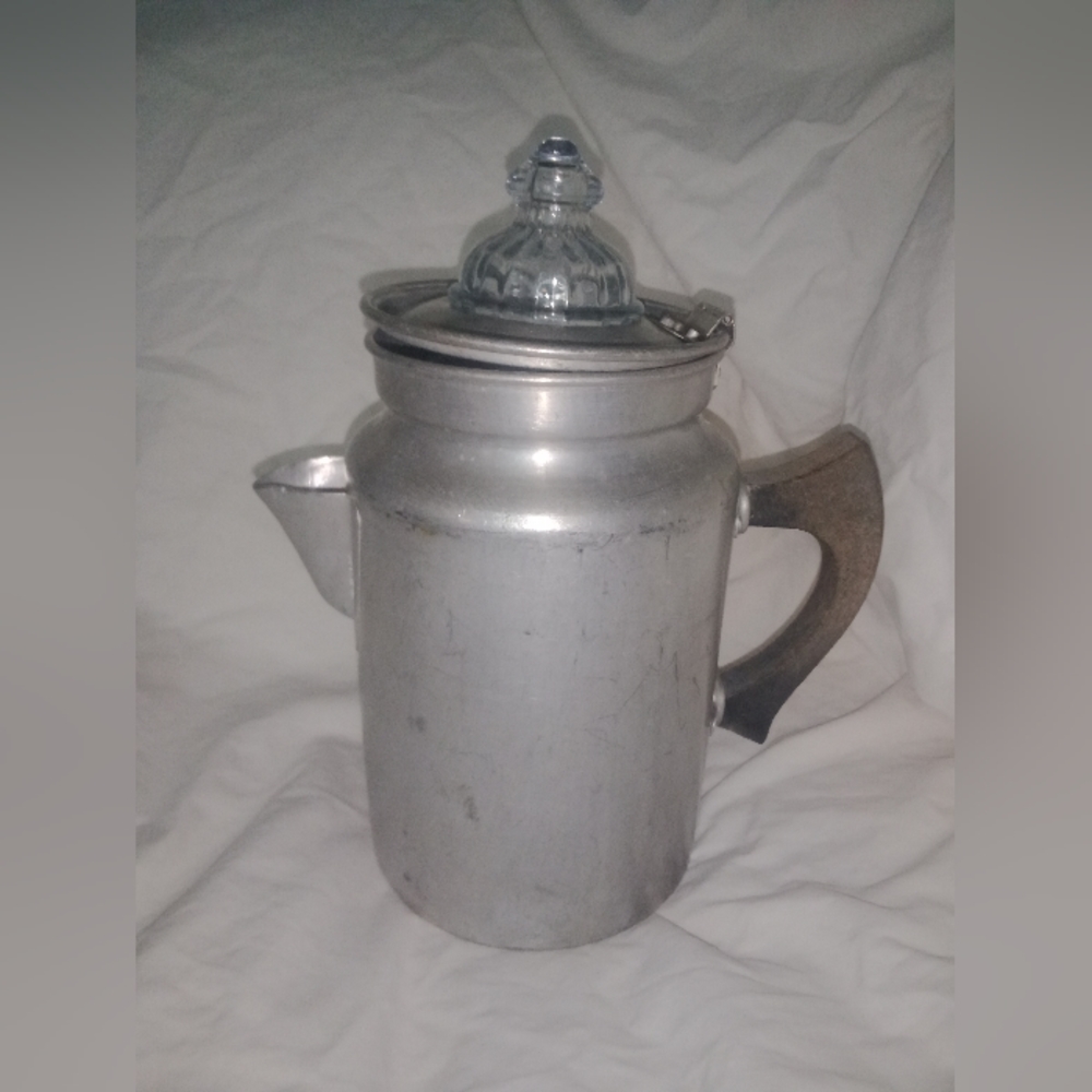 Vintage Viko Campfire Coffee Pot USA Made Fire King Glass Top 4-6 Cups.  There a